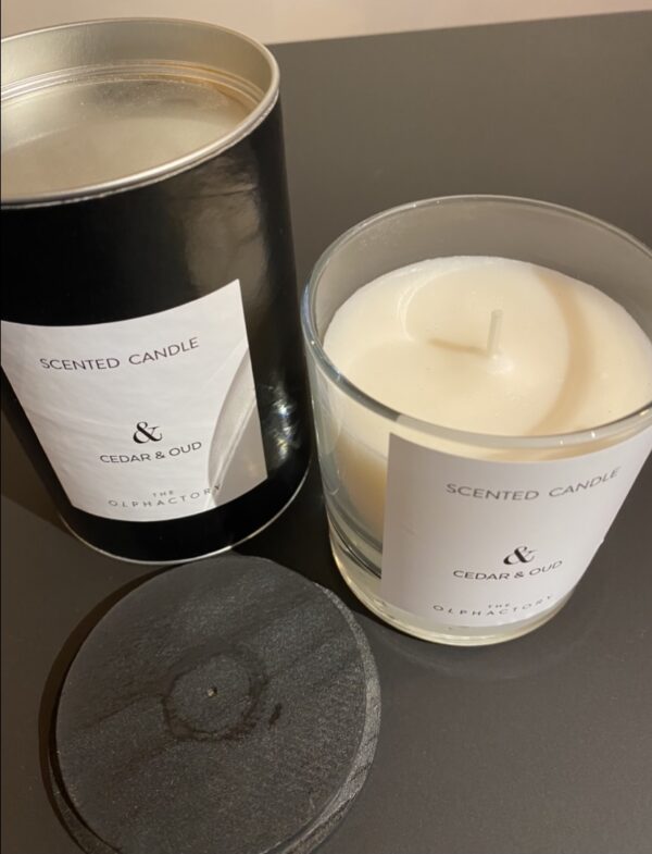 scented candle #cedar & oud - Afbeelding 2